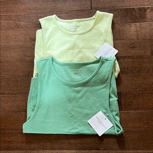 American Eagle Tank Top Bundle